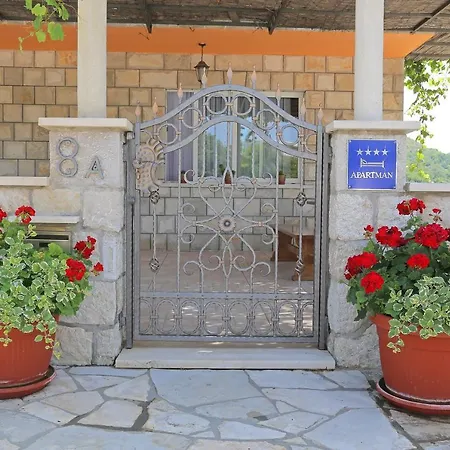 Moretic Διαμέρισμα Gromaca