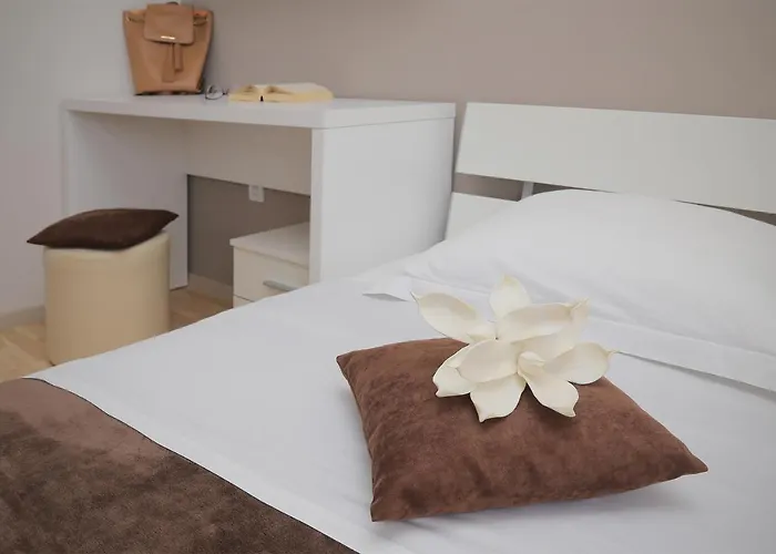 Апартаменты Moretic Gromaca