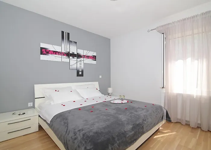 Апартаменты Moretic Gromaca